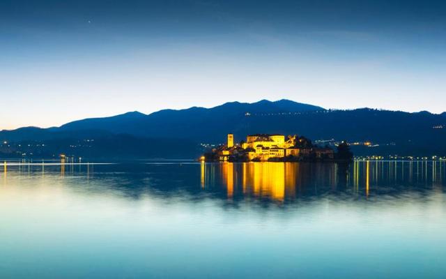 女命八字财多食伤旺